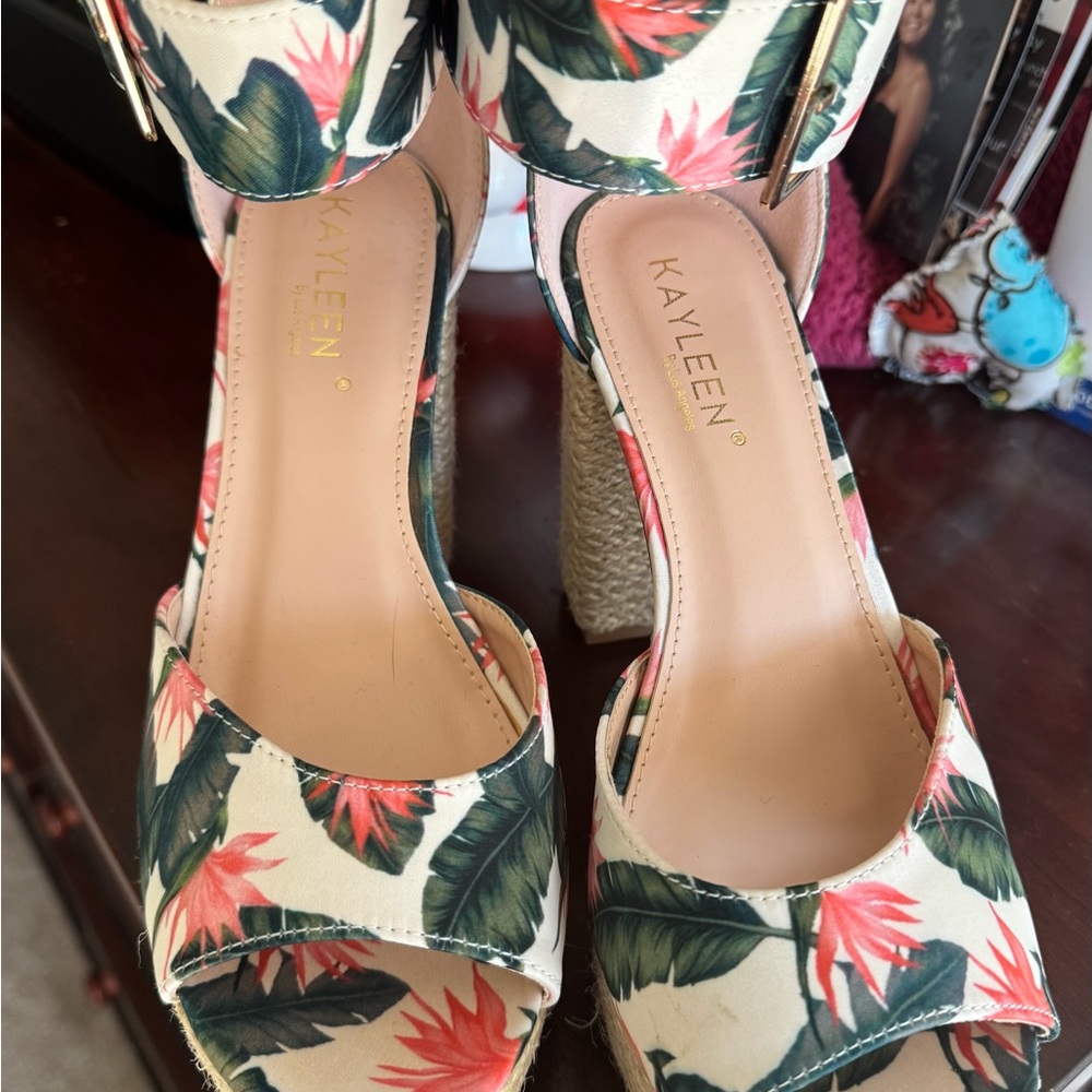 Bird of Paradise Platform Sandals - Green and Pink